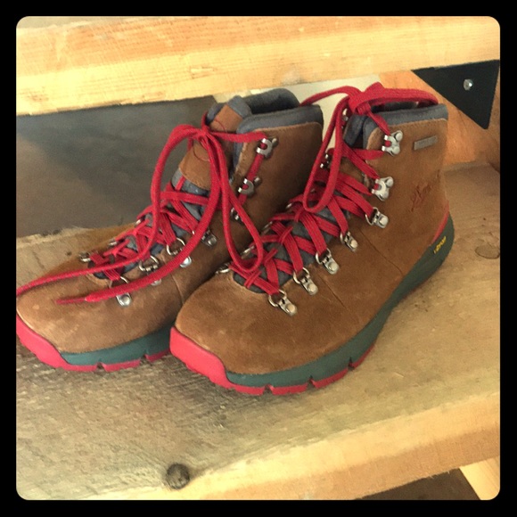 Danner Shoes - Danner Mountain 600 Hiking Boots